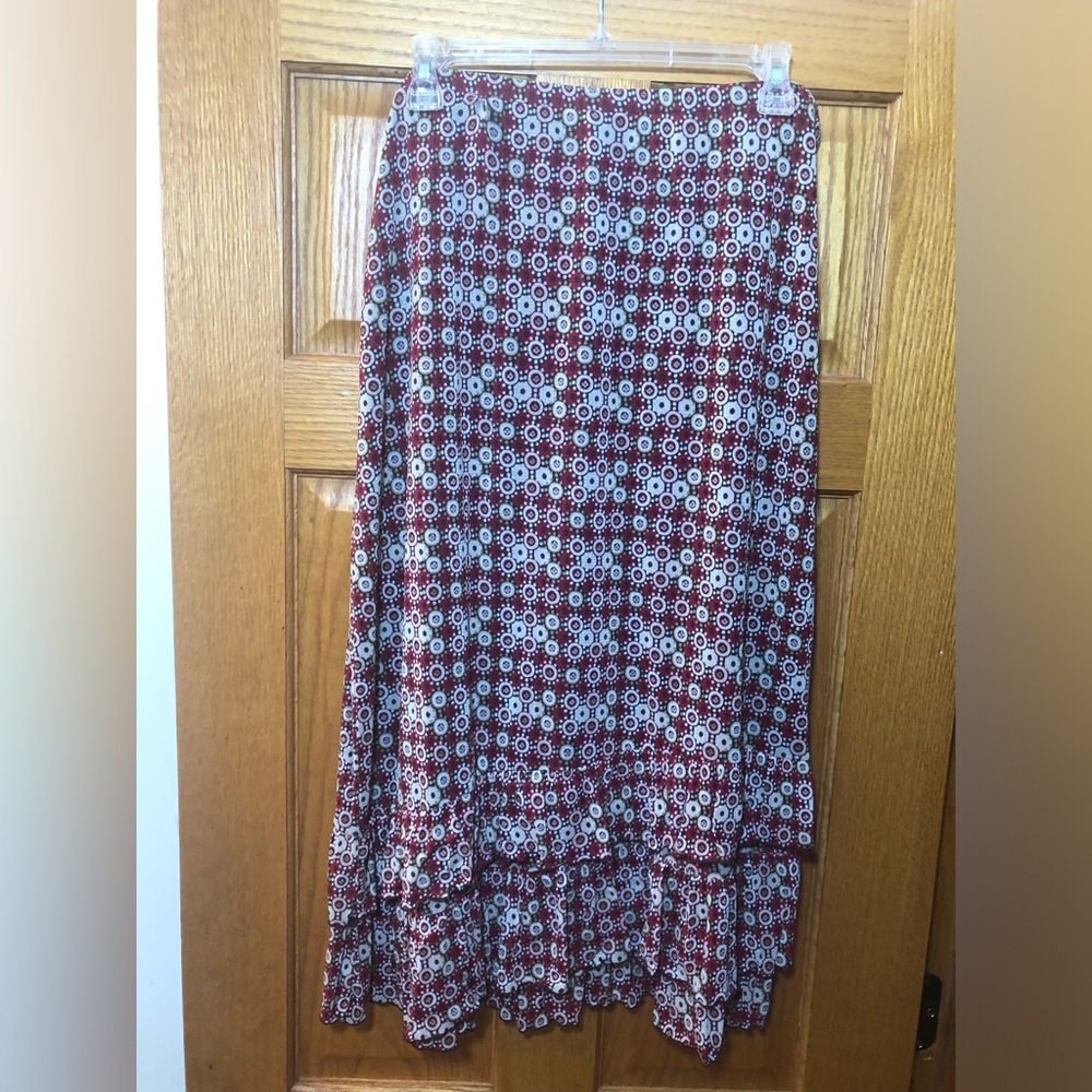 Emma James Burgundy and Brown Patterned Top & Skirt Set. - Picture 3 of 6